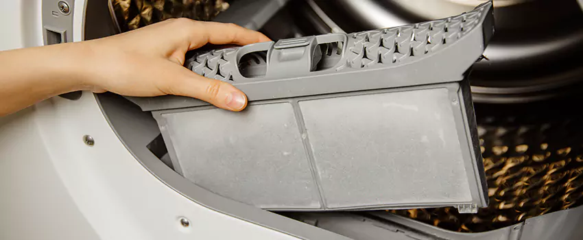 Signs Of A Clogged Dryer Lint Trap in Brownsburg, Indiana